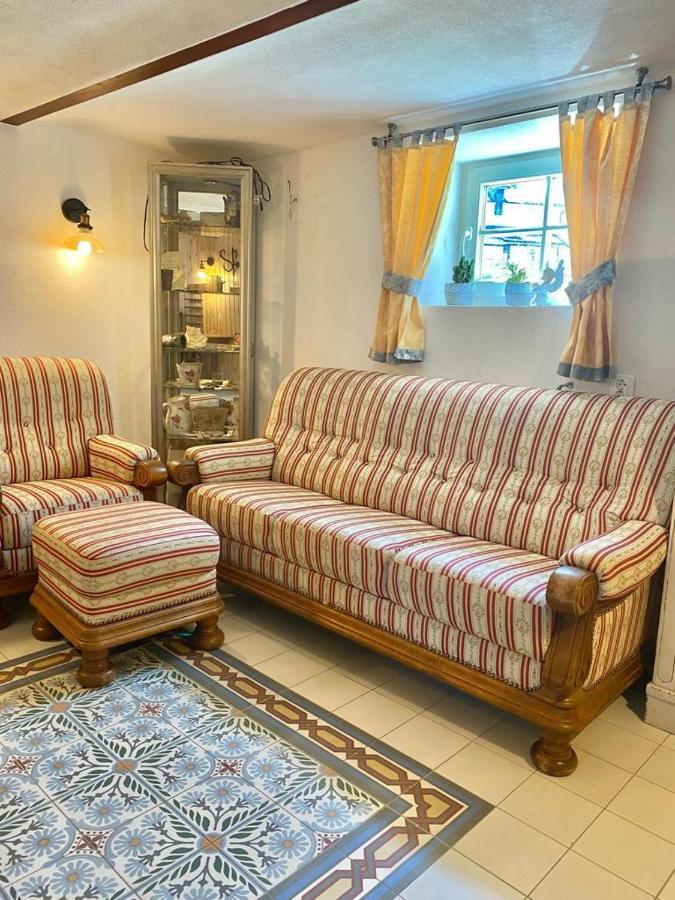 Vila Rozalia Garden Gate Avrig Eksteriør bilde